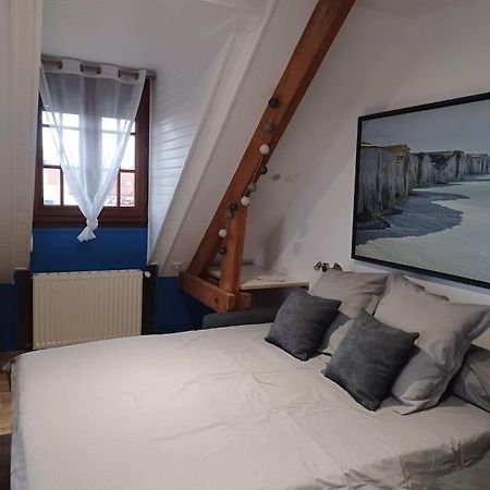 Studio Les Trois Cles Fressenneville Exterior foto